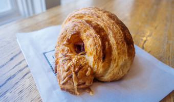 Rustic Bakery: Ham and Cheese Croissant