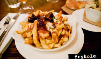 Salt House: Poutin