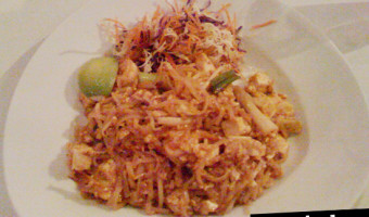 Thai House Express: Corn Cakes & Pad Thai